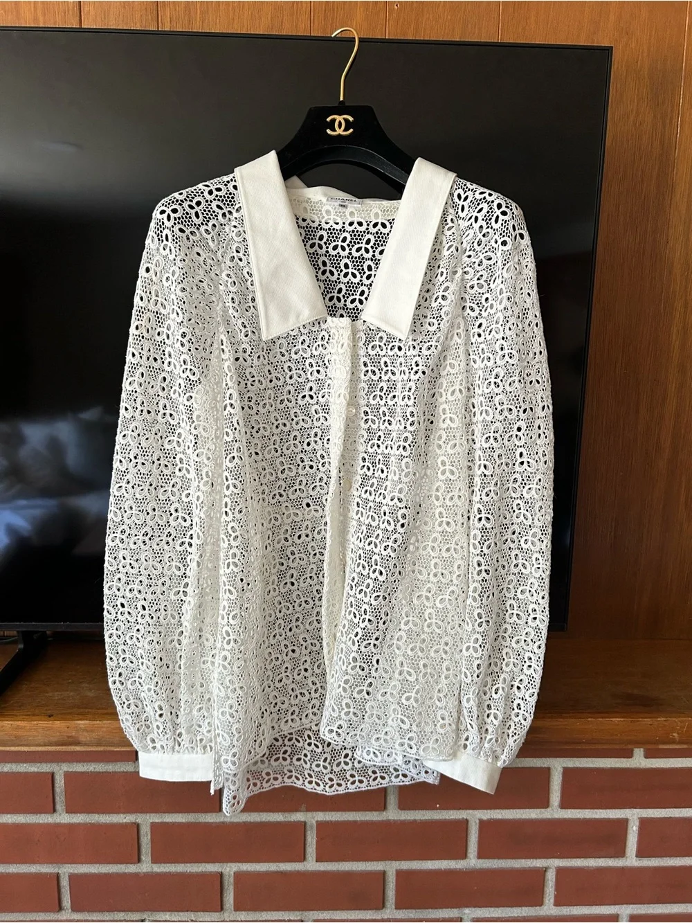 CHANEL 2018 Greece Ivory Lace Long-Sleeve Blouse 38